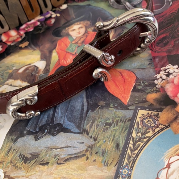 Woman’s Leather Belt Embellished with Decorative Silver Hardware - Picture 2 of 8